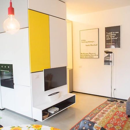Lorenteggio Business Apartment Milano Dış mekan fotoğraf